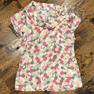 ❌SOLD❌ Petite Medium Banana Republic Geometric Pastel Silk Blouse